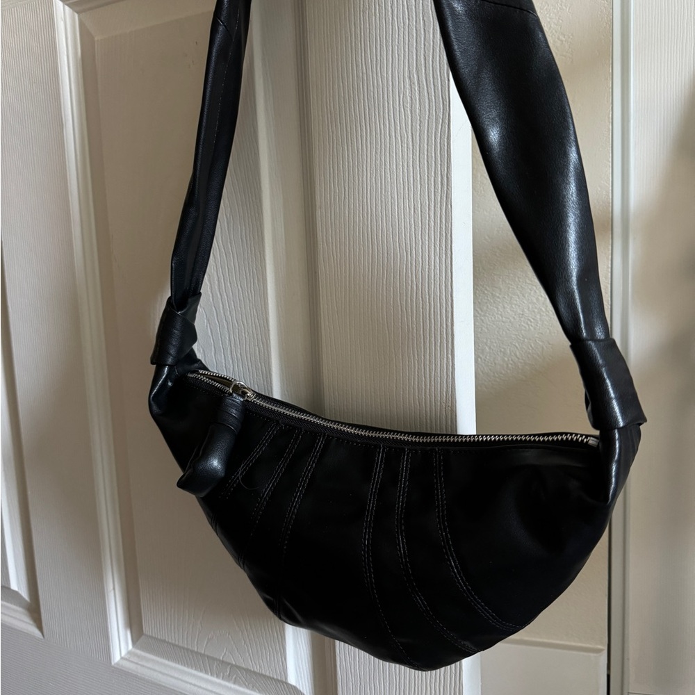 Lemaire croissant bag small black